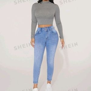 PETITE Lightwash High Waist Skinny Jeans